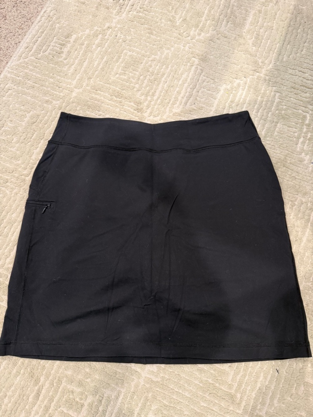 Duluth Trading Co Black Women's Stretch Skirt Size Large.   0052